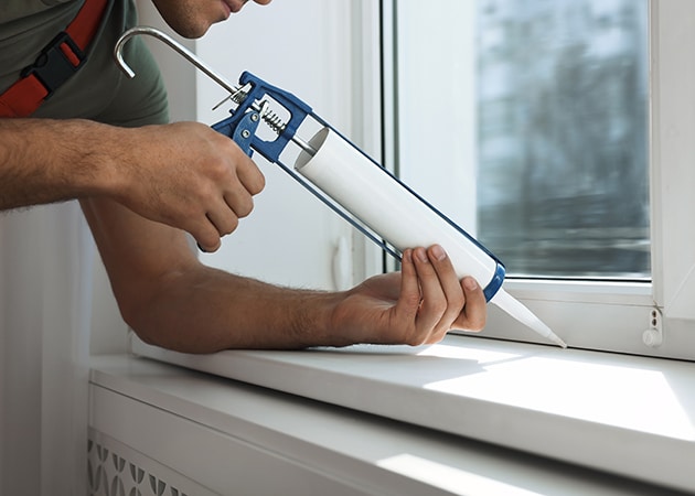 Sigillanti-a-base-silicone-per-fughe-Modena